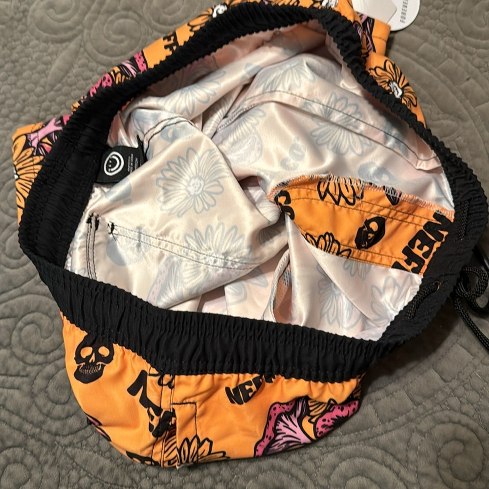 NEFF Board Shorts. Size Medium - Picture 7 of 8